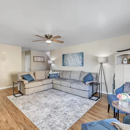 Serene 3 Bedroom Home, Nrm, Wi-Fi, Parking, Queen Bed